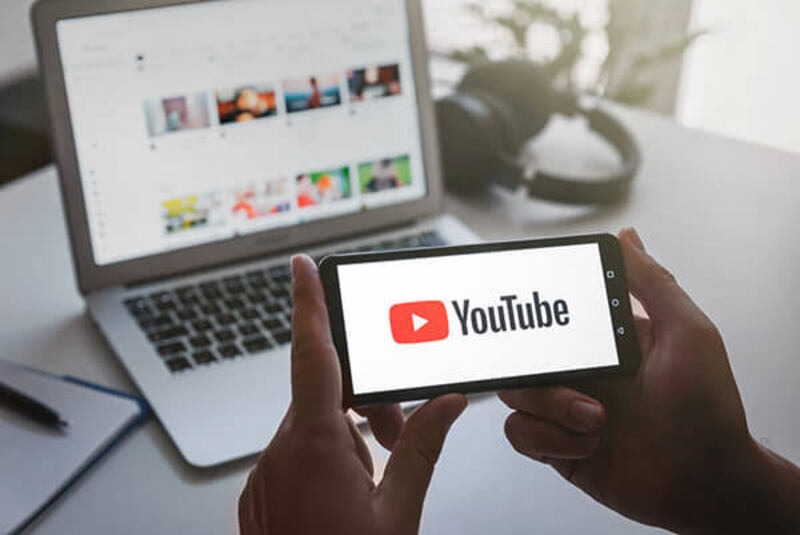 Buff mắt Live YouTube