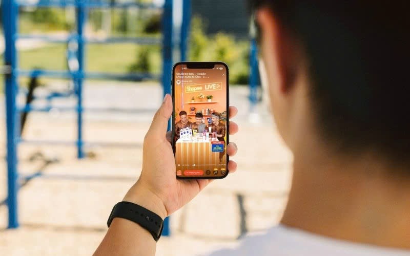 buff y&ecirc;u th&iacute;ch sản phẩm Shopee